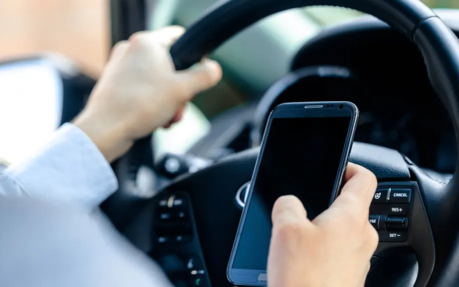 The Science Behind Distracted Driving img
