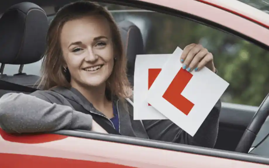 How does learner insurance work? img